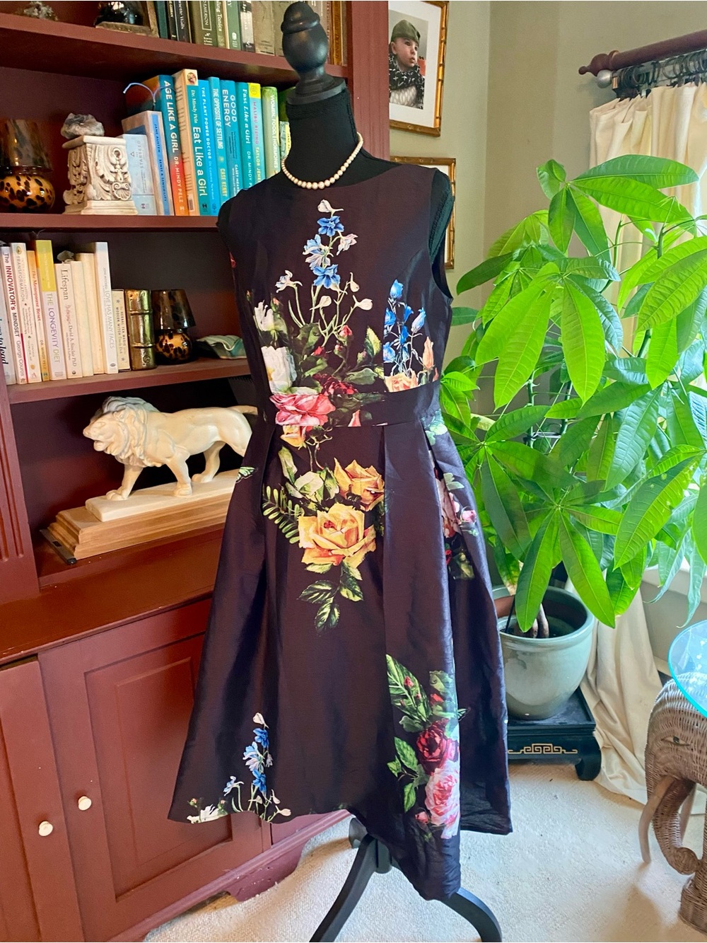 eshakti Black Midi Dress with Multicolor Floral Print